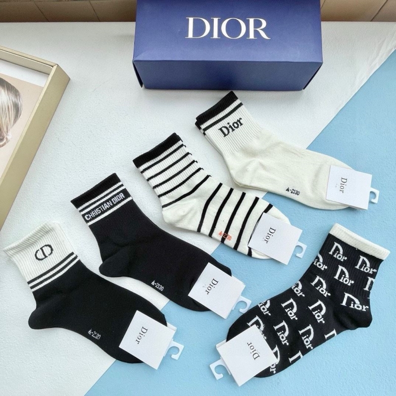 DIOR